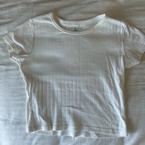 Brandy Melville baby tee